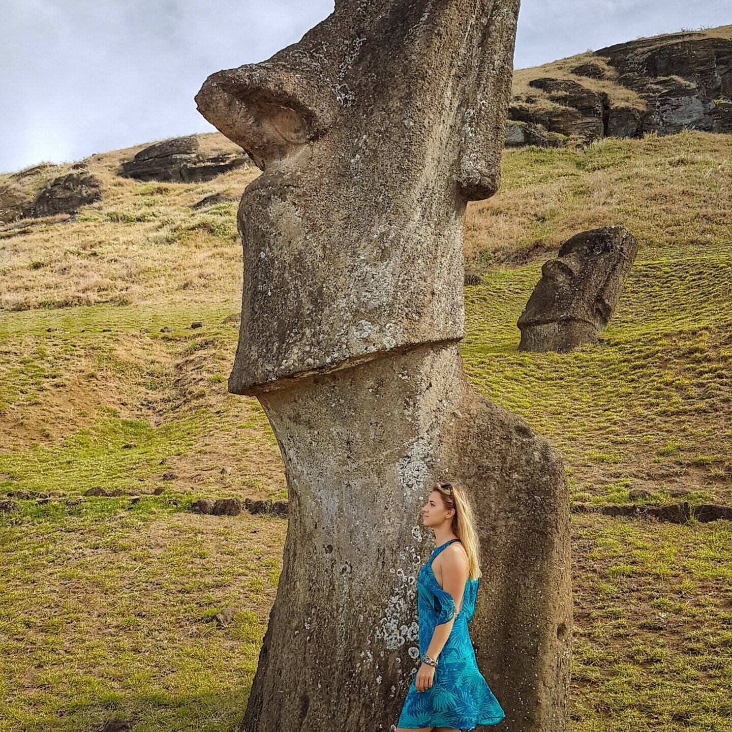 easter island moai woman